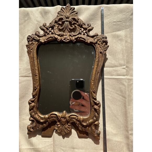 Vintage metal cast iron / brass vanity stand up mirror gold tone - Picture 6 of 10